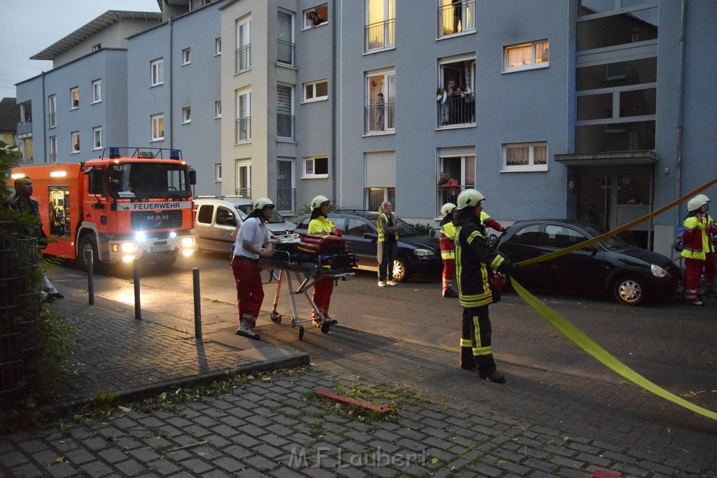 Feuer 2 Y Kellerbrand Koeln Ostheim Ruppinerstr P011.JPG - Miklos Laubert